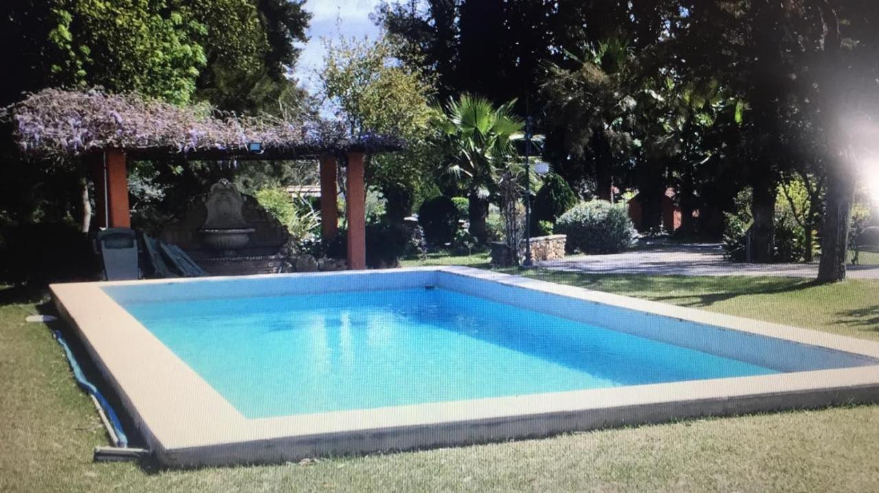 مبيت وإفطار ألخاراكي La Casa Del Torreon المظهر الخارجي الصورة