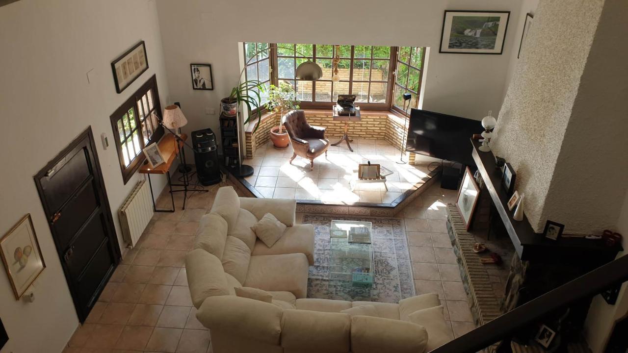 مبيت وإفطار ألخاراكي La Casa Del Torreon المظهر الخارجي الصورة